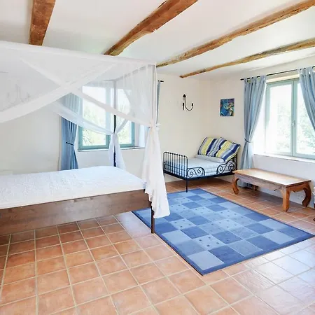 Tatil Evi Pont Jalbert La Fouillade